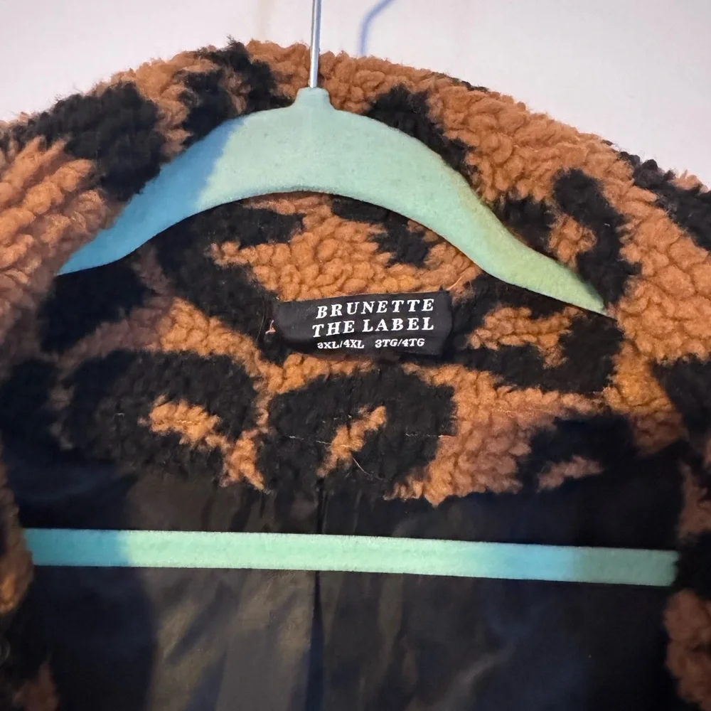 Brunette The Label Black and Brown Teddy Jacket - Picture 2 of 3